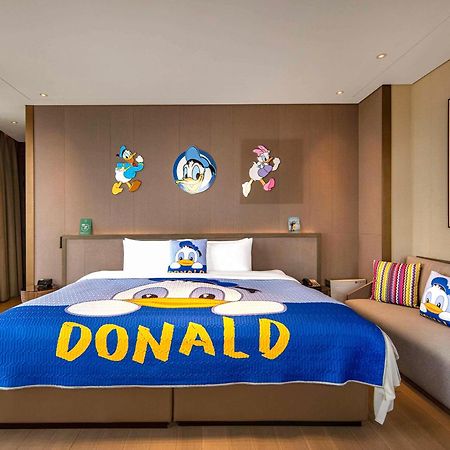 Novotel Shanghai Clover Экстерьер фото