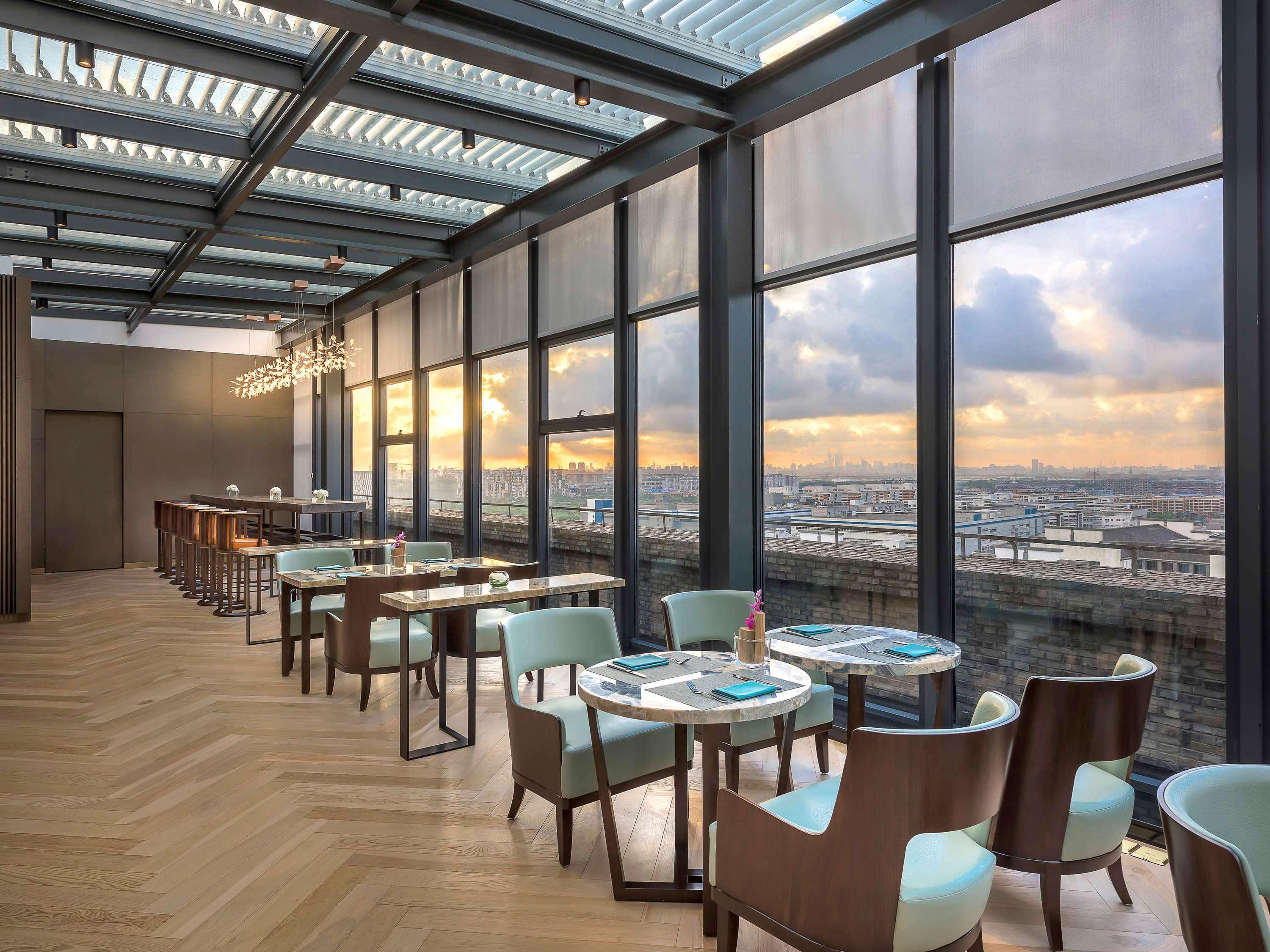 Novotel Shanghai Clover Экстерьер фото