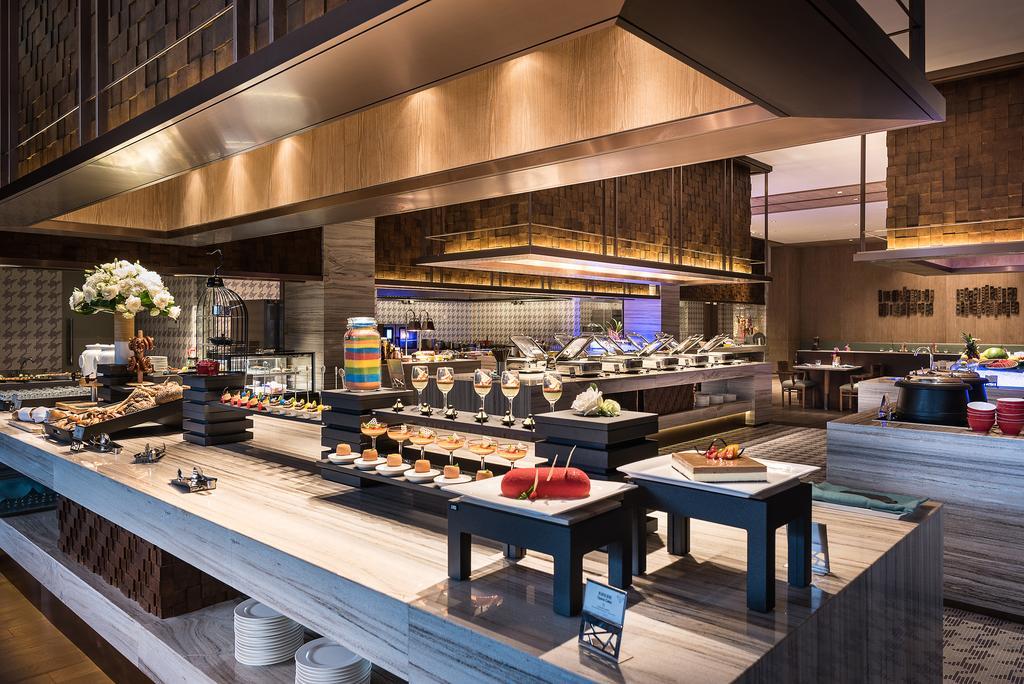 Novotel Shanghai Clover Экстерьер фото
